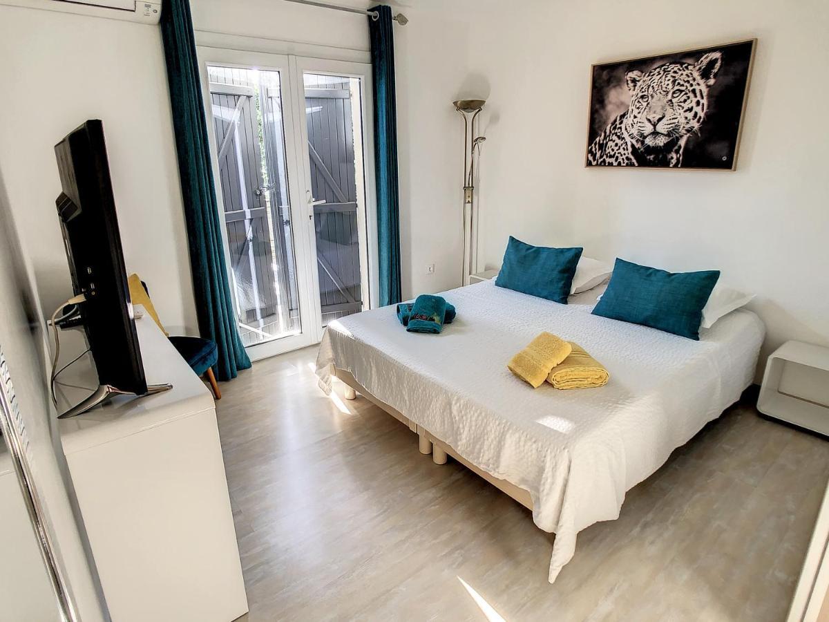 3 Bedrooms Villa Near Cannes - Pool & Jacuzzi - Sea View Мандельё-ла-Напуль Экстерьер фото