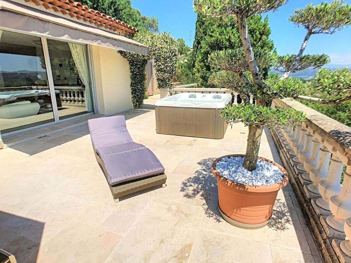3 Bedrooms Villa Near Cannes - Pool & Jacuzzi - Sea View Мандельё-ла-Напуль Экстерьер фото